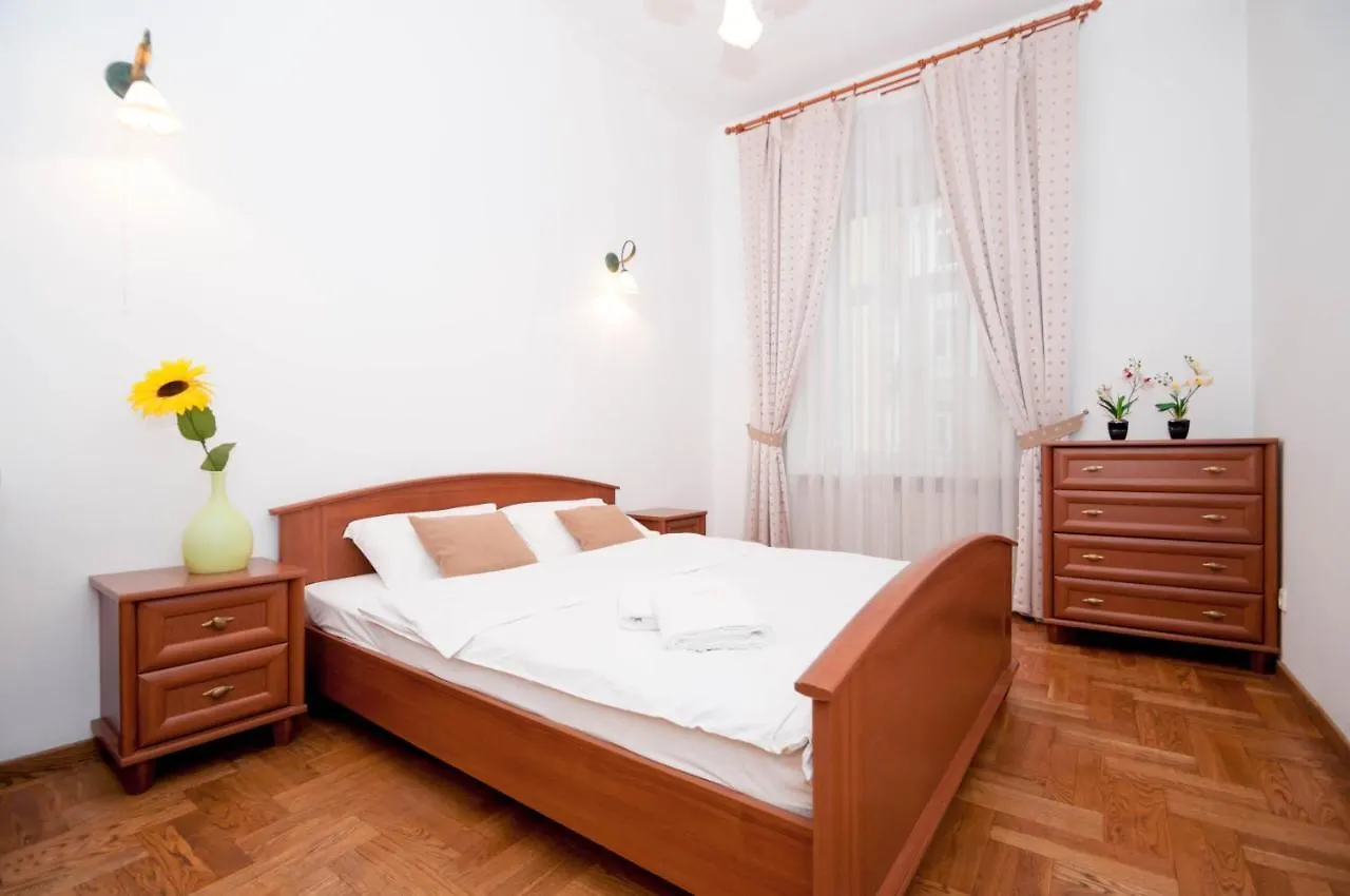 Apartments In The Center On Shota Rustaveli Kiev
