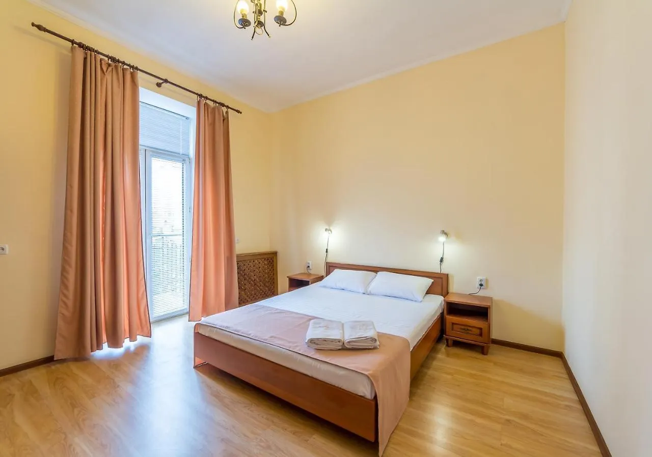 Apartments In The Center On Shota Rustaveli Kiev